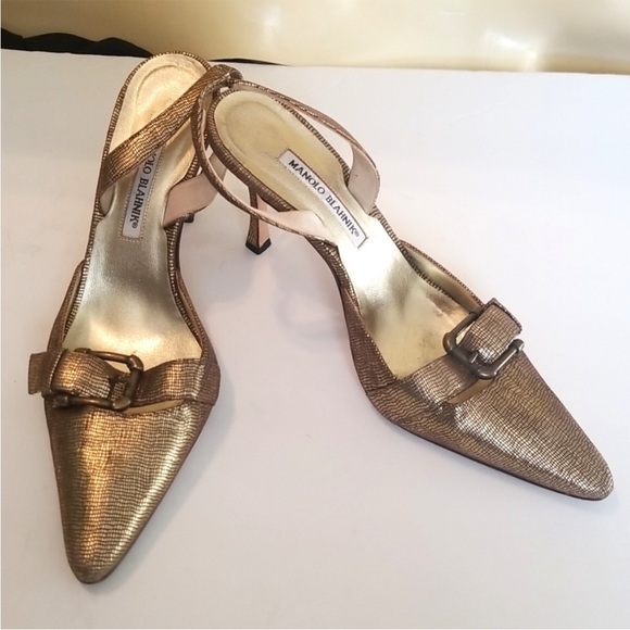 MANOLO BLAHNIK Gold Cracked Leather Print Slingback Heels 38.5/8.5 - Picture 3 of 11